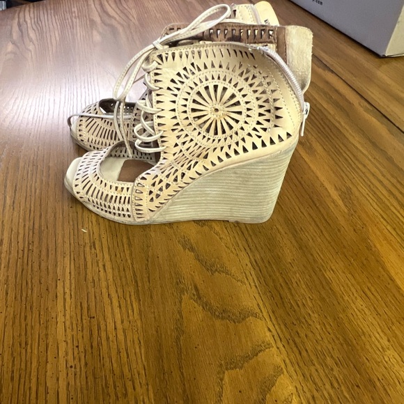 Jeffrey Campbell wedges - Picture 2 of 5